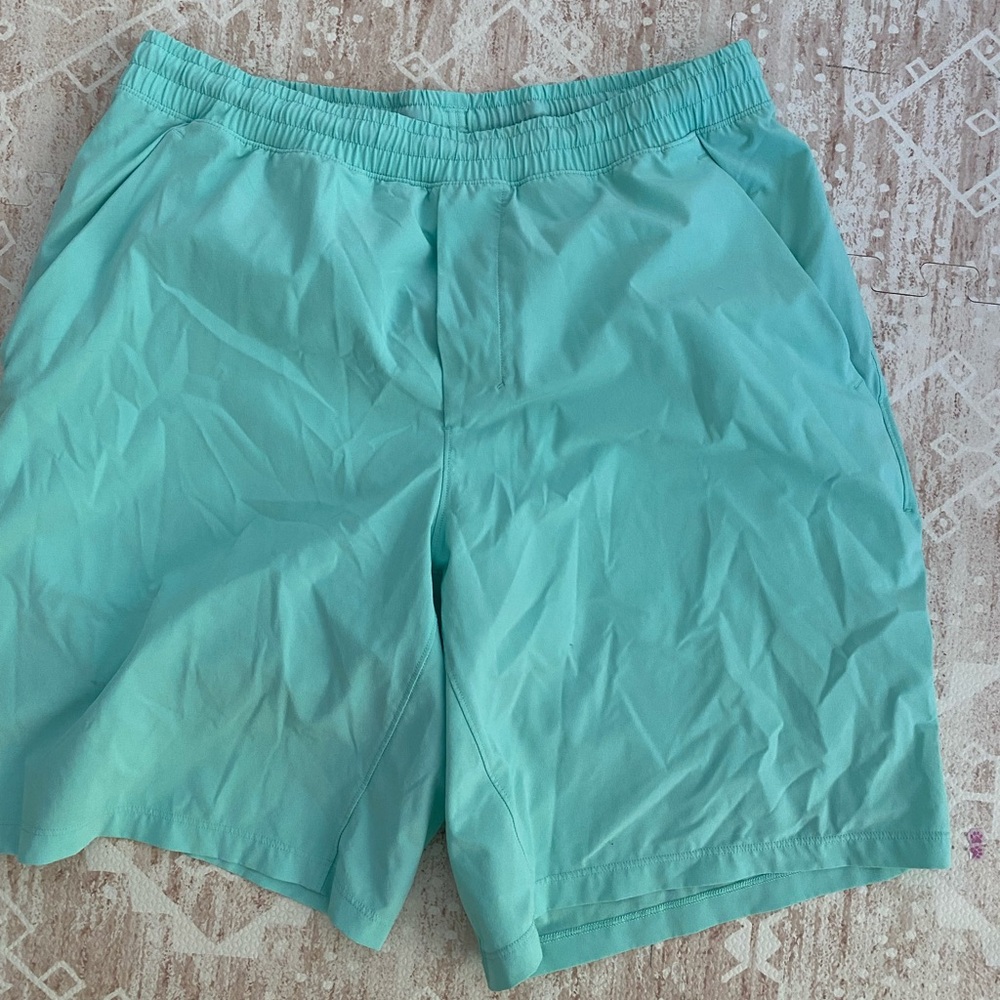 Lululemon pace breaker shorts